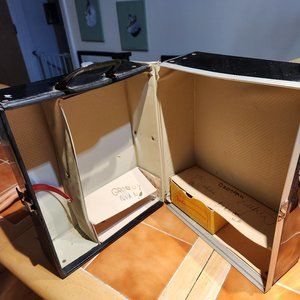 VINTAGE EARLY 1960'S TRUNK DOLL CASE FOR BARBIE